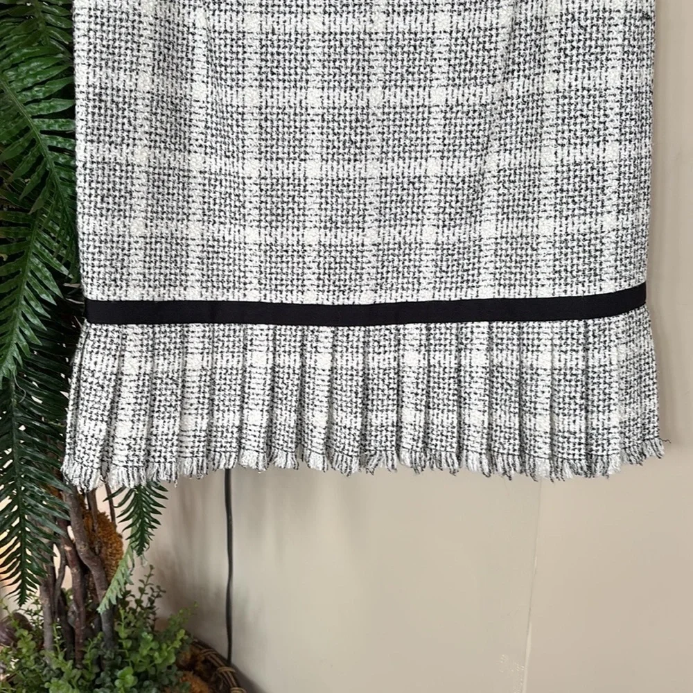 Classiques Entier Black & White Tweed Checks Lined Skirt w/ Pleated Ruffle Hem